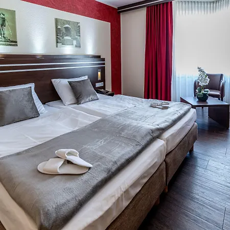 Hotell Am Stern Brühl